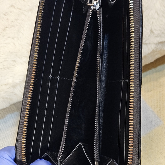 ￼￼Bottega Veneta Intrecciato Zip-Around Wallet (Vintage quality) - Picture 12 of 15